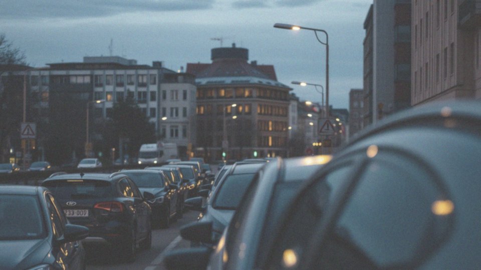 Co trzeba wiedzieć o darmowym parkowaniu w okolicach Dworca Łódź Fabryczna?