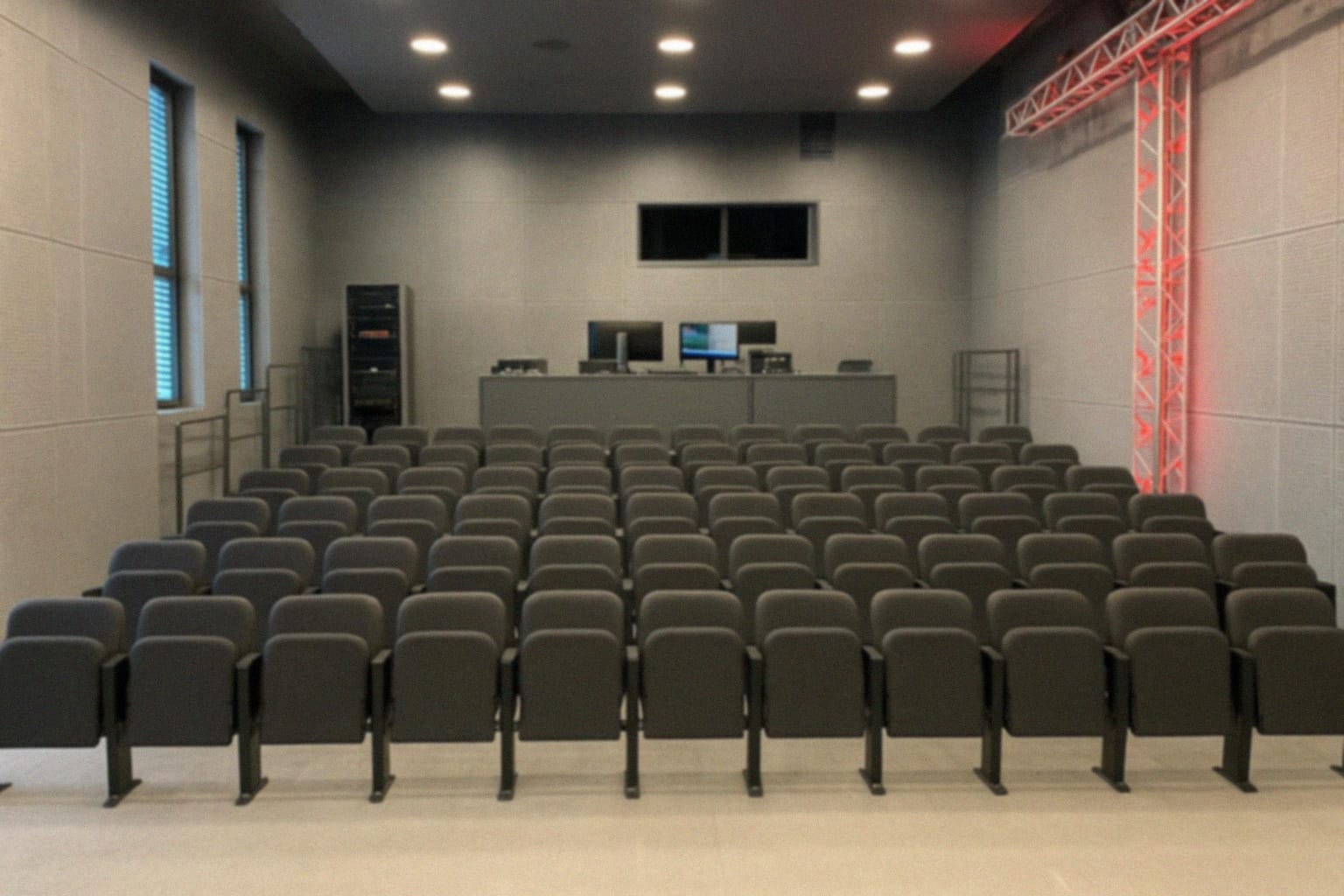 Grzegorz Halama wystąpi w Pabianicach z nowym programem stand-upowym